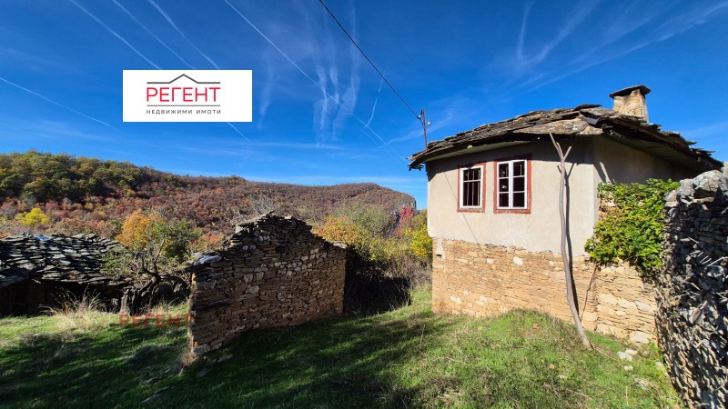 Продава КЪЩА, с. Иглика, област Габрово, снимка 3 - Къщи - 52314124