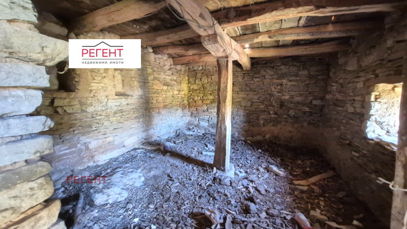 Продава КЪЩА, с. Иглика, област Габрово, снимка 14 - Къщи - 52314124