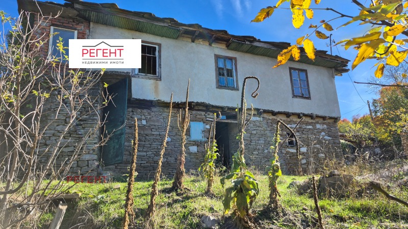 Продава КЪЩА, с. Иглика, област Габрово