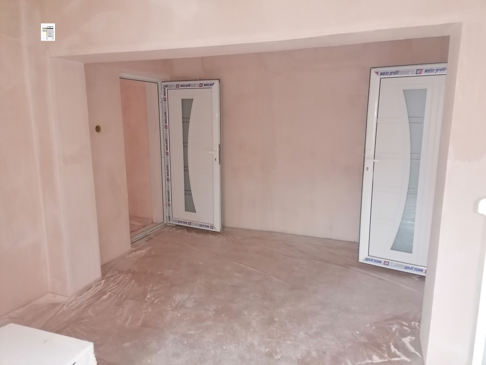 Продава КЪЩА, гр. Добрич, Център, снимка 3 - Къщи - 54096691