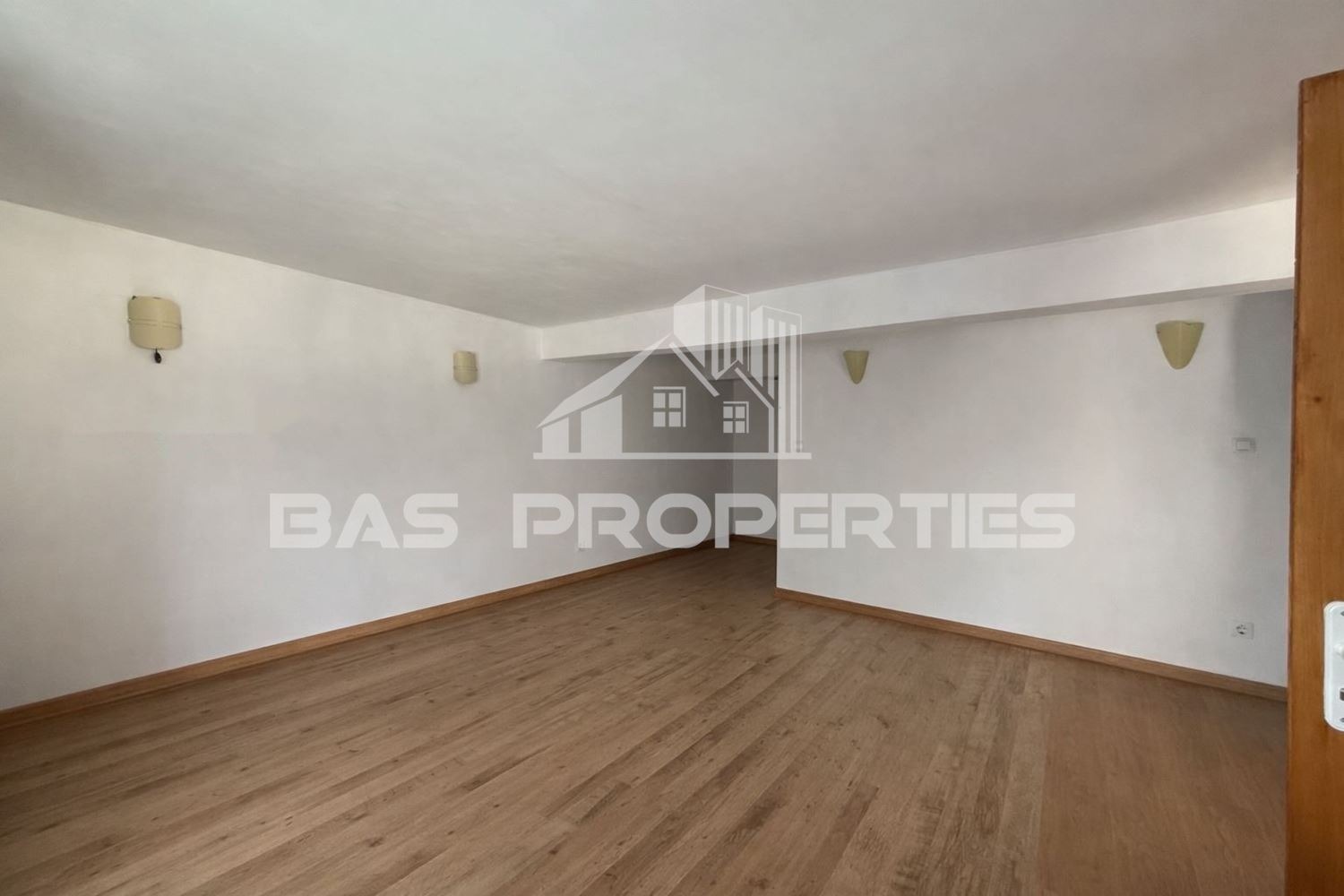 Продава КЪЩА, гр. София, с. Владая, снимка 4 - Къщи - 54277359