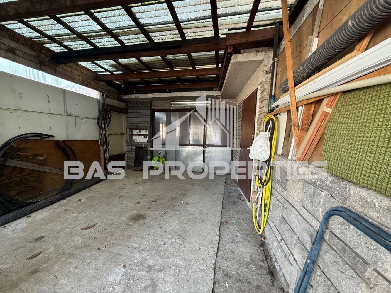 Продава КЪЩА, гр. София, с. Владая, снимка 9 - Къщи - 54277359