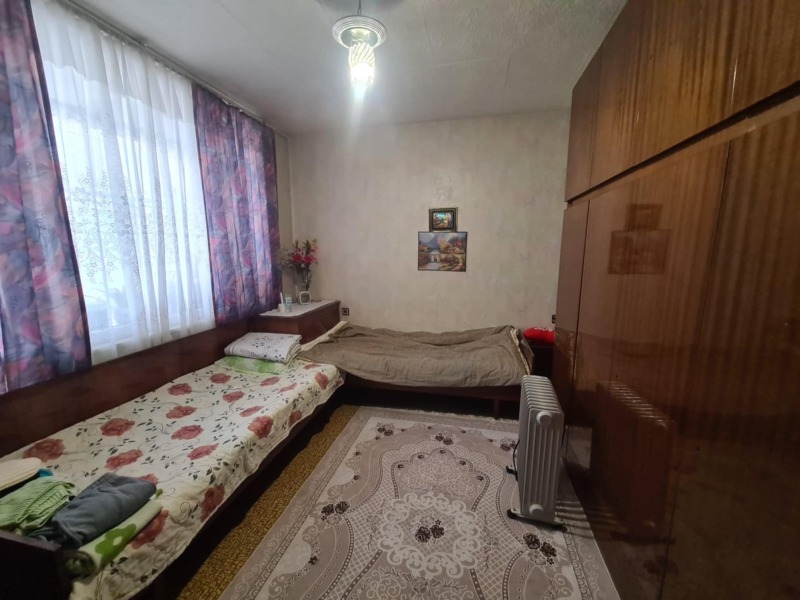 For Sale  1 bedroom Haskovo , Republika , 72 sq.m | 64739985 - image [5]