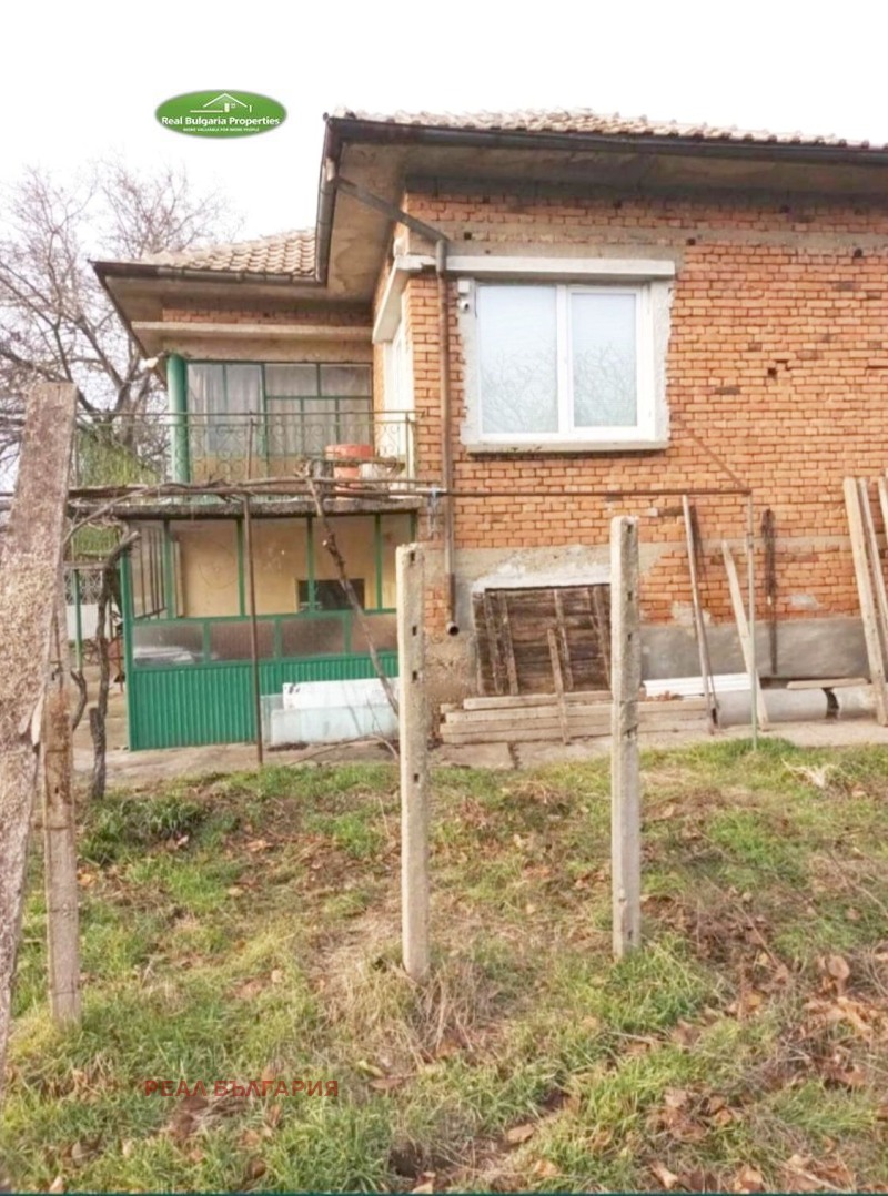 Продава КЪЩА, с. Горно Абланово, област Русе, снимка 9 - Къщи - 48590147