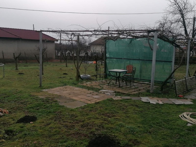 Продава КЪЩА, с. Смолница, област Добрич, снимка 7 - Къщи - 53372155