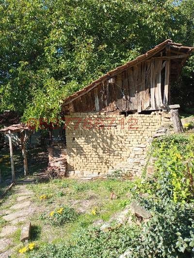 Продава КЪЩА, с. Горно Павликене, област Ловеч, снимка 2 - Къщи - 54253437