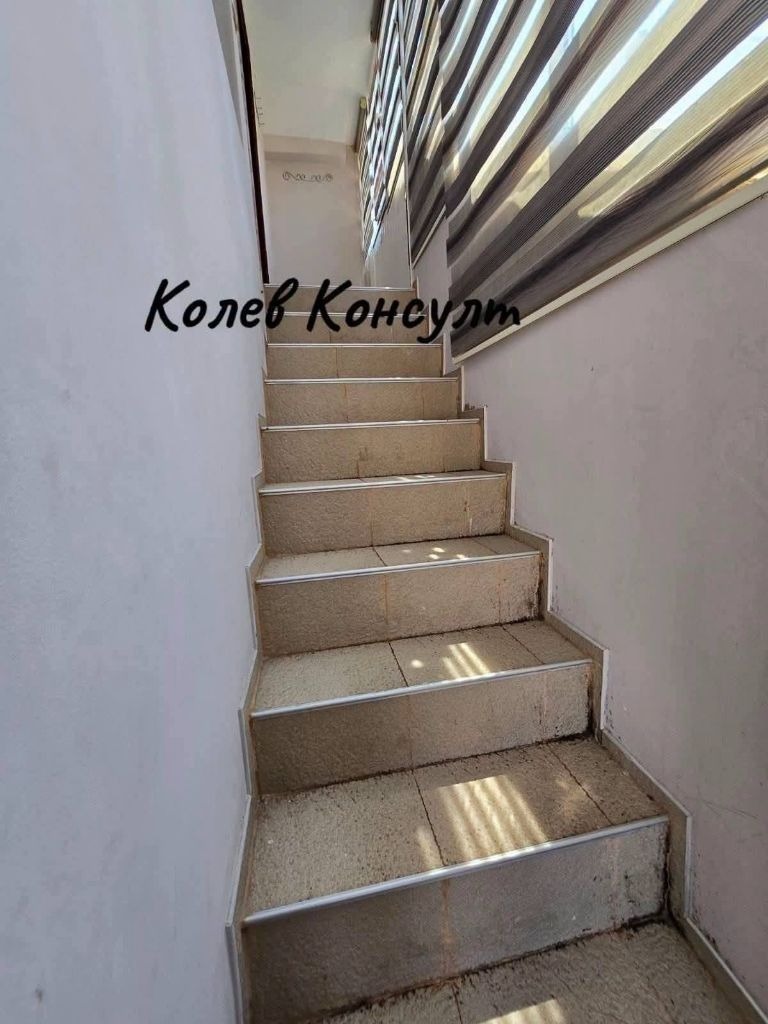 Продава КЪЩА, гр. Хасково, Червена стена, снимка 7 - Къщи - 55837559
