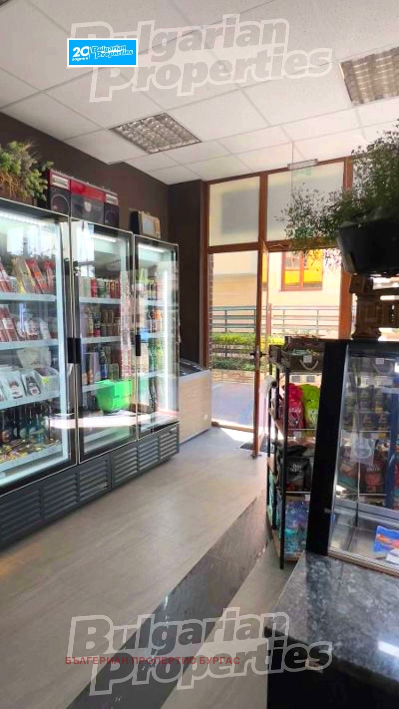 En venta  Comercio Burgas , Sarafovo , 56 metros cuadrados | 36512648 - imagen [5]