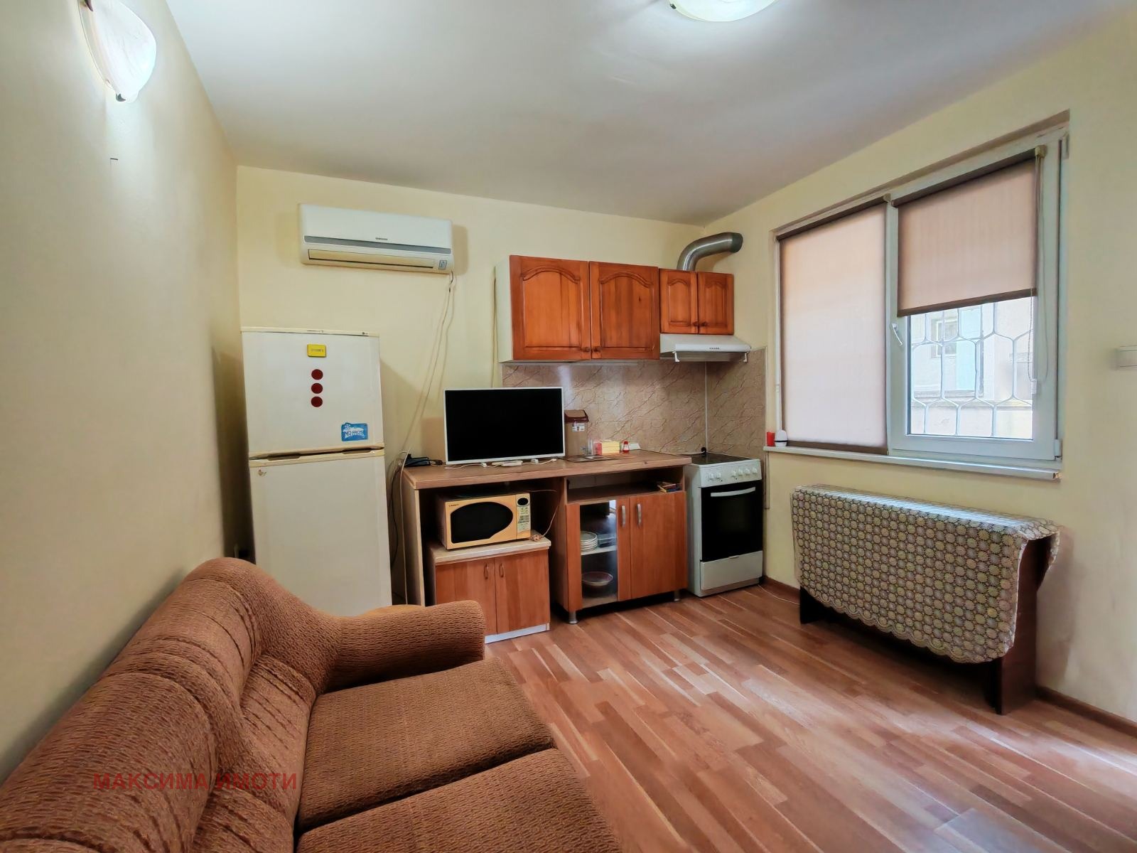 Продава 2-СТАЕН, гр. Бургас, Възраждане, снимка 2 - Апартаменти - 55563782