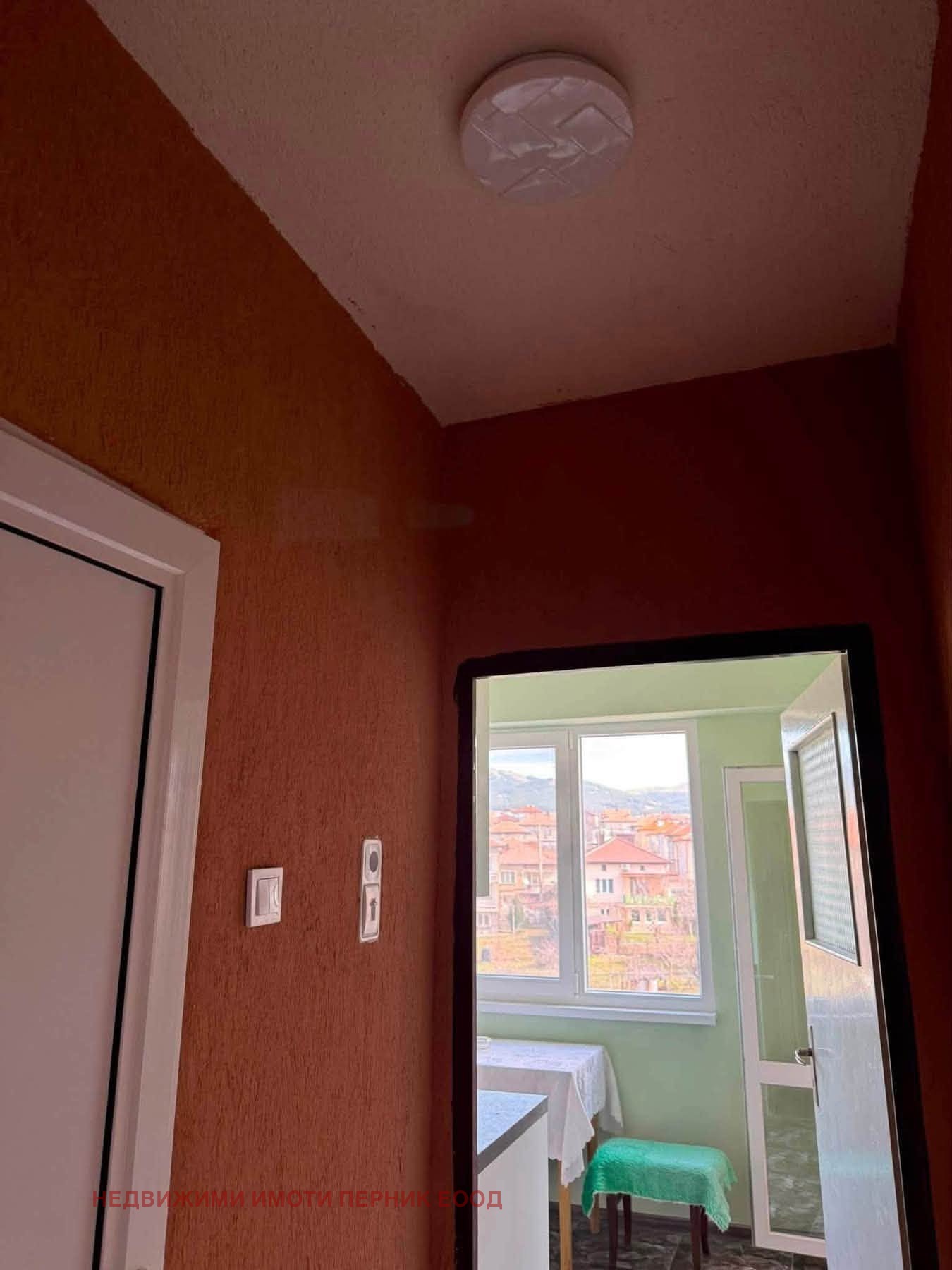 Продава 2-СТАЕН, гр. Радомир, област Перник, снимка 11 - Апартаменти - 55352940