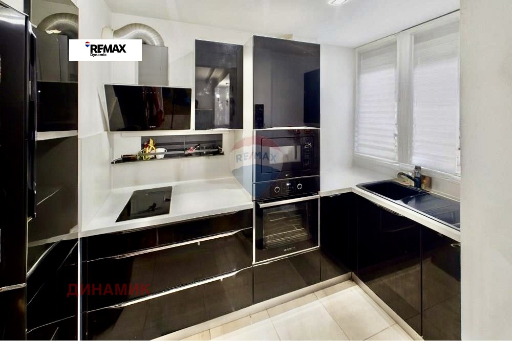 Продава 3-СТАЕН, гр. Бургас, Лазур, снимка 13 - Апартаменти - 54033801