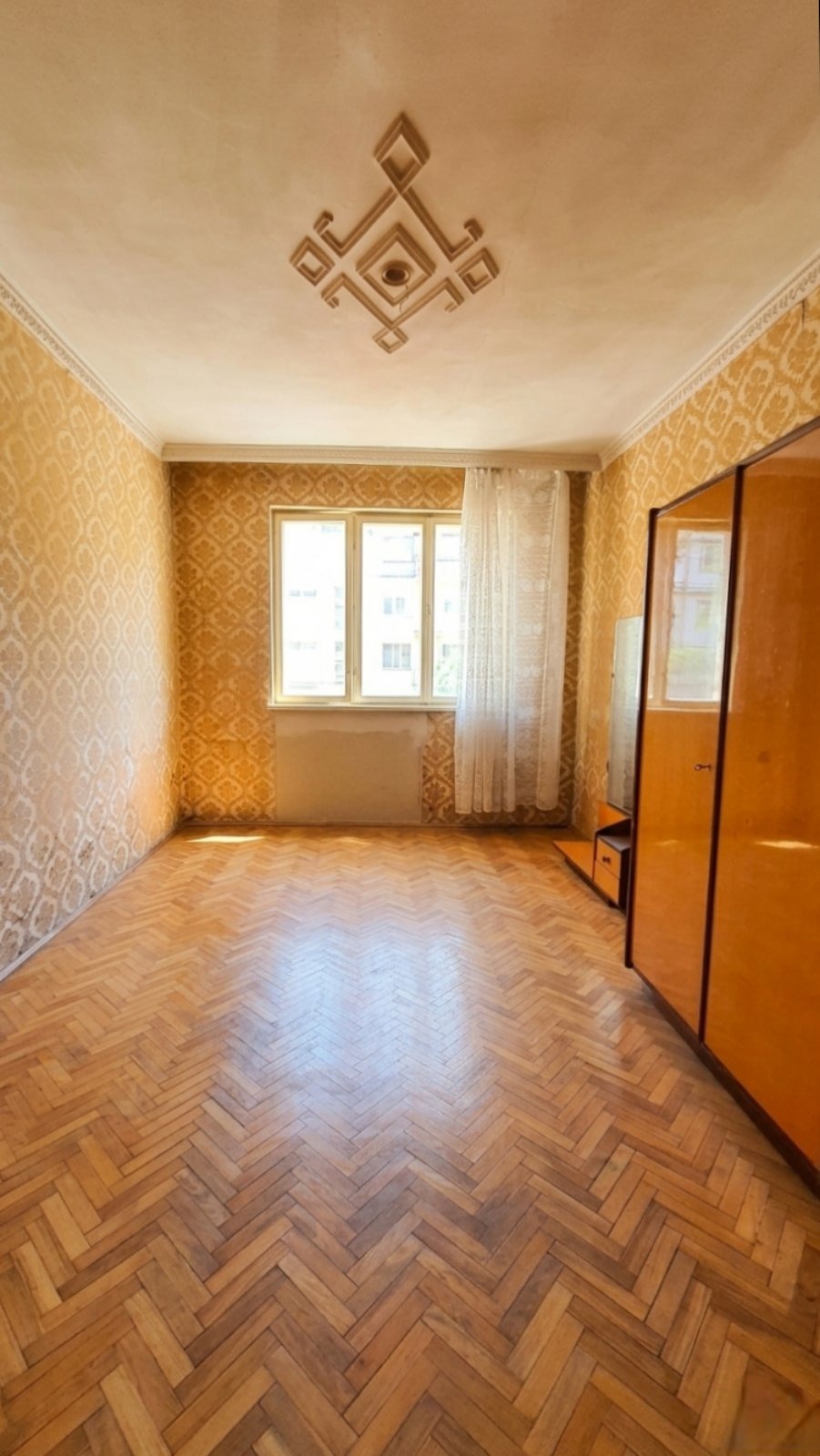 Продава 3-СТАЕН, гр. Монтана, Идеален център, снимка 3 - Апартаменти - 54448611