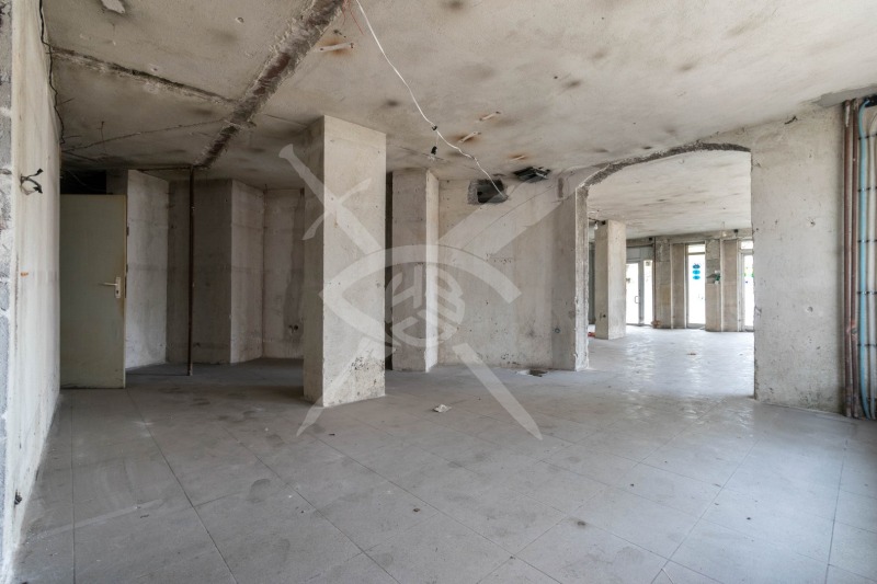 Продава ПРОМ. ПОМЕЩЕНИЕ в град София, Лозенец - 393 кв.м / 950 000 € » 1 858 038.50 лв., ЕКС НВД ООД