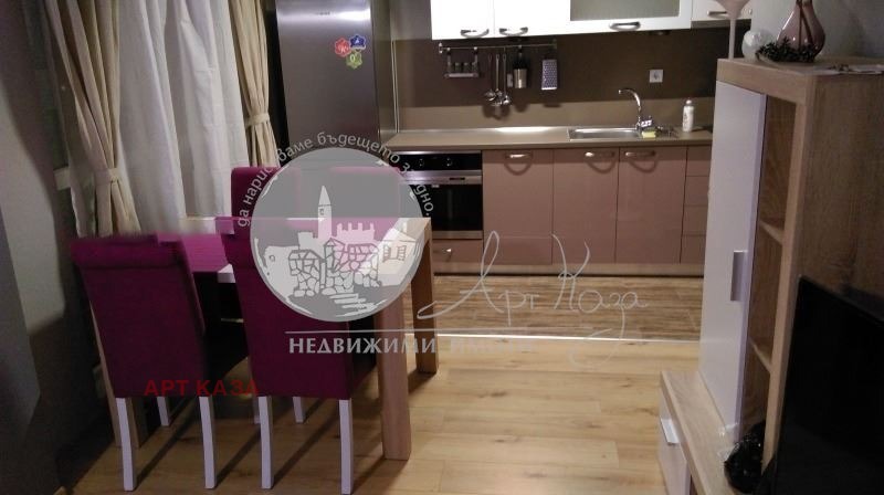 En venta  1 dormitorio Plovdiv , Yuzhen , 70 metros cuadrados | 22500443