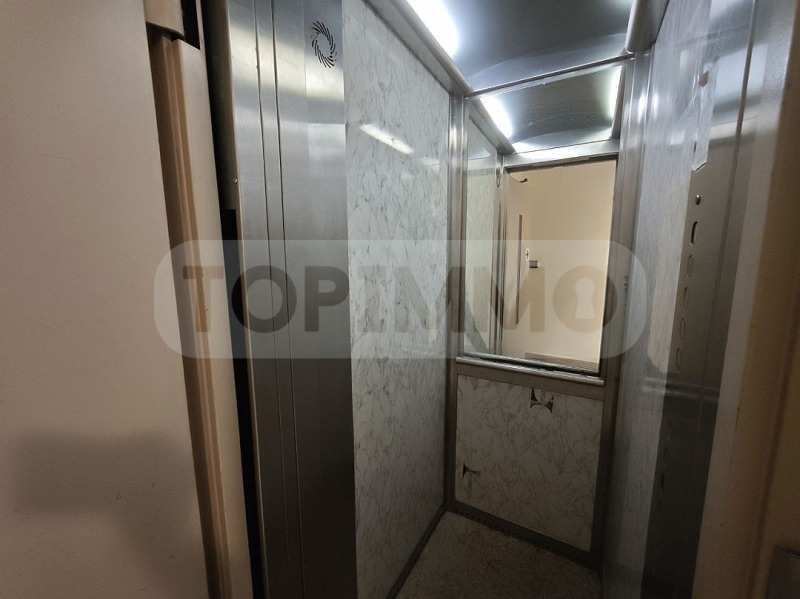 Myytävänä  2 makuuhuonetta Varna , Tsentar , 98 neliömetriä | 70850643 - kuva [15]