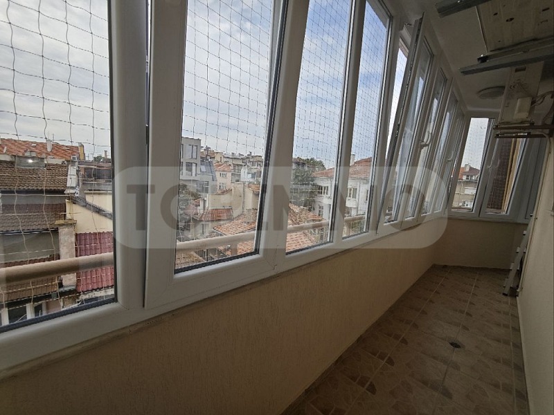 Myytävänä  2 makuuhuonetta Varna , Tsentar , 98 neliömetriä | 70850643 - kuva [9]