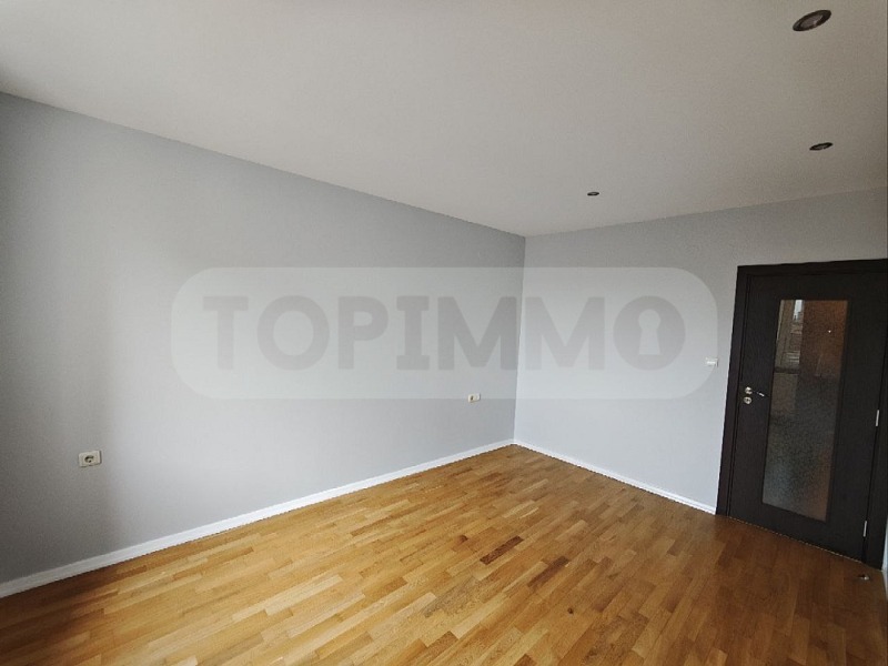 Myytävänä  2 makuuhuonetta Varna , Tsentar , 98 neliömetriä | 70850643 - kuva [6]