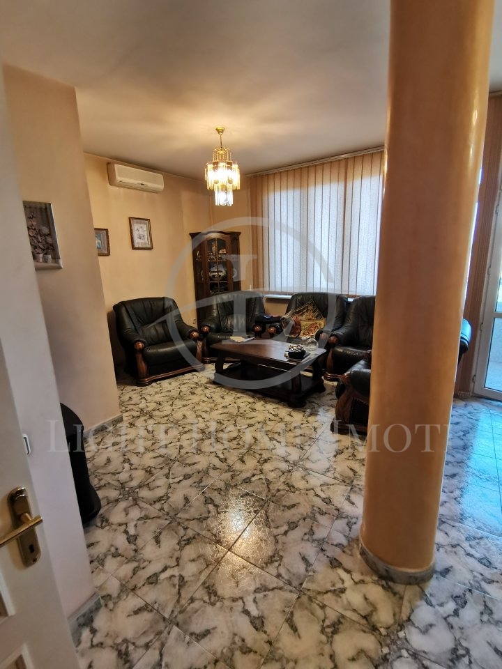 In vendita  3+ camere da letto Plovdiv , Tsentar , 193 mq | 17843455 - Immagine [5]