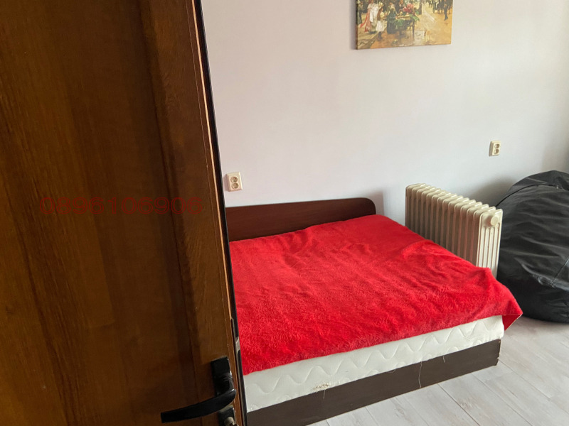 Продава ЕТАЖ ОТ КЪЩА, гр. Враца, Център, снимка 12 - Етаж от къща - 52782917