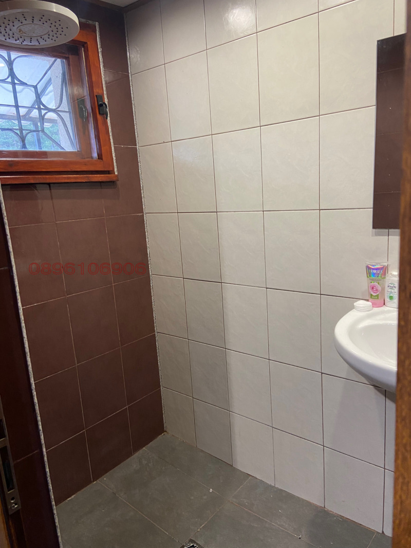 Продава ЕТАЖ ОТ КЪЩА, гр. Враца, Център, снимка 11 - Етаж от къща - 52782917