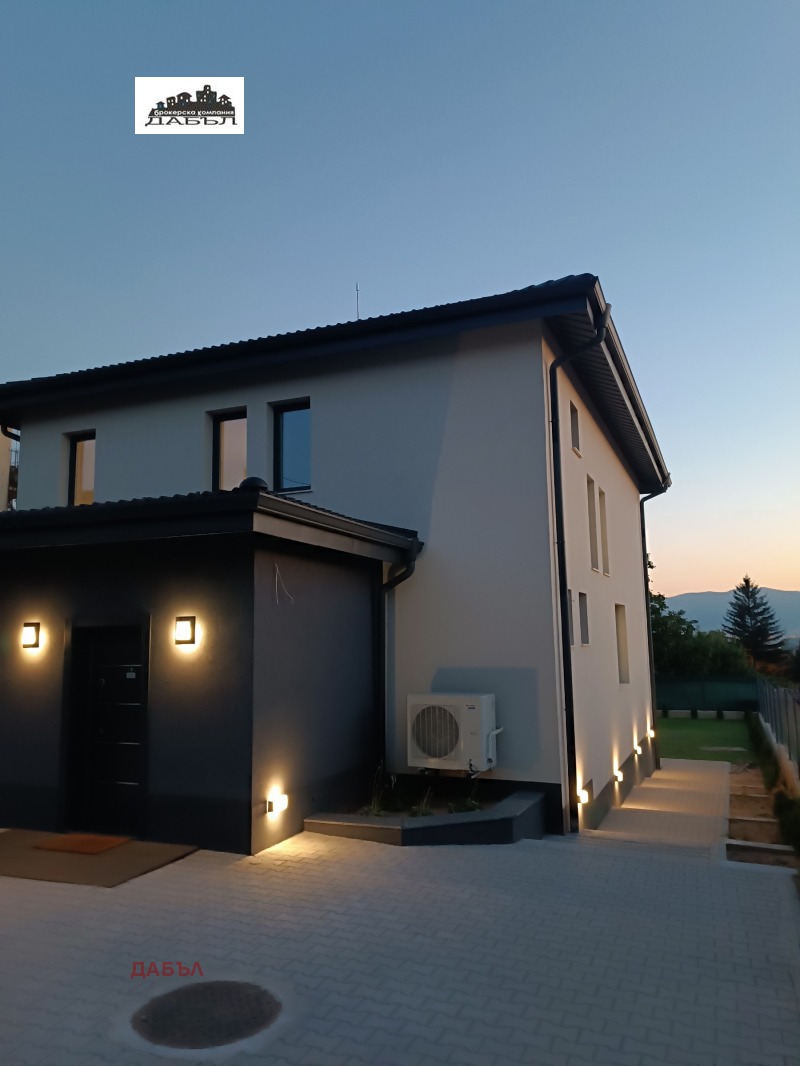 Продава КЪЩА, гр. София, Кремиковци в Къщи в гр. София - ID42259276 ...