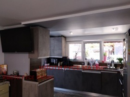 Продава КЪЩА, гр. Русе, Басарбово, снимка 2 - Къщи - 52336831