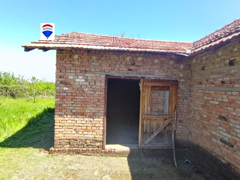 Eladó  Cselekmény régió Ruse , Obretenik , 770 négyzetméter | 78680319 - kép [2]