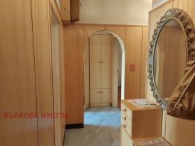 3 slaapkamers Tri tsjutsjura - sever, Stara Zagora 1