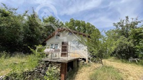 Casa Katrandzhii, región de Gabrovo 2