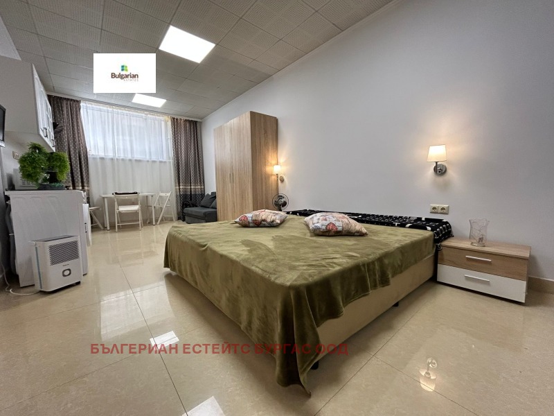 Myytävänä  Studio Burgasin alue , k.k. Slantšev brjag , 34 neliömetriä | 76780919 - kuva [2]