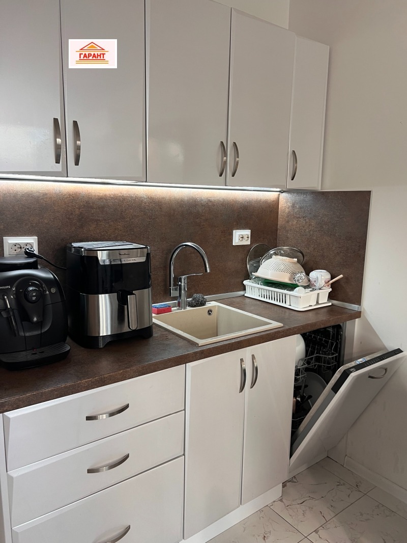 Продава 3-СТАЕН, гр. Плевен, Широк център, снимка 12 - Апартаменти - 52802443