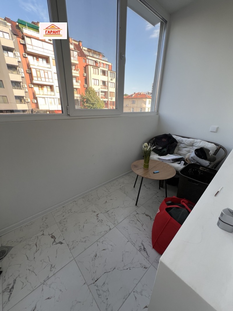 Продава 3-СТАЕН, гр. Плевен, Широк център, снимка 8 - Апартаменти - 52802443