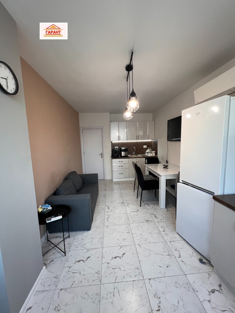 Продава 3-СТАЕН, гр. Плевен, Широк център, снимка 13 - Апартаменти - 52802443