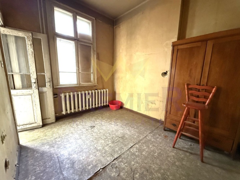 À venda  Mais de 3 quartos Sofia , Centar , 191 m² | 76958237 - imagem [9]