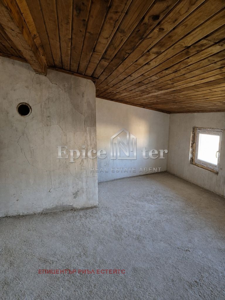 Продава КЪЩА, с. Ярджиловци, област Перник, снимка 8 - Къщи - 54936655