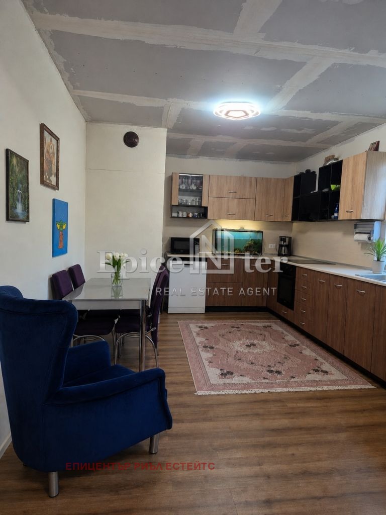 Продава КЪЩА, с. Ярджиловци, област Перник, снимка 3 - Къщи - 54936655