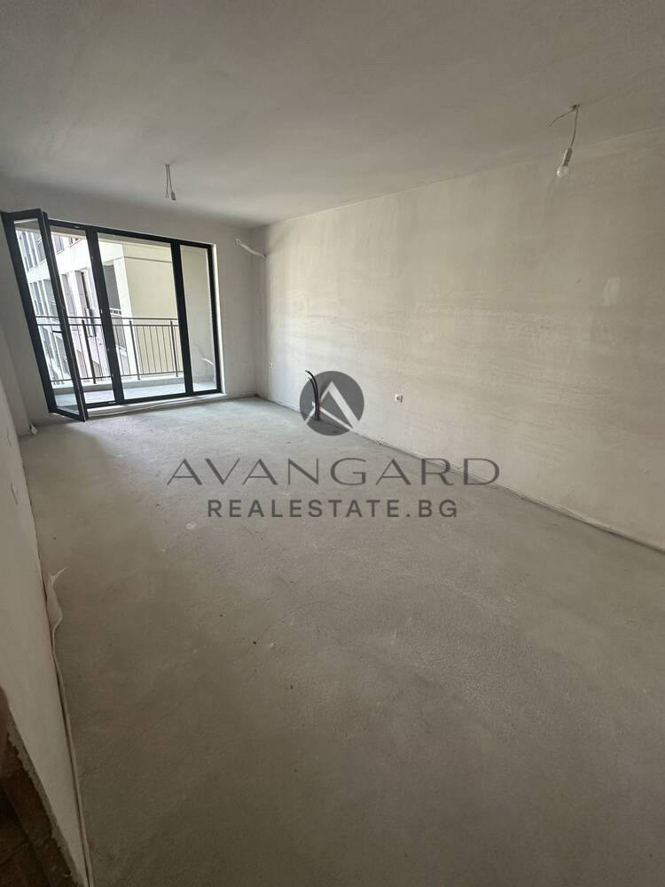 En venta  1 dormitorio Plovdiv , Trakiya , 73 metros cuadrados | 28455315