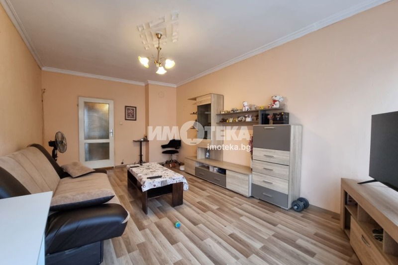 For Sale  2 bedroom Sofia , Druzhba 1 , 84 sq.m | 46503426