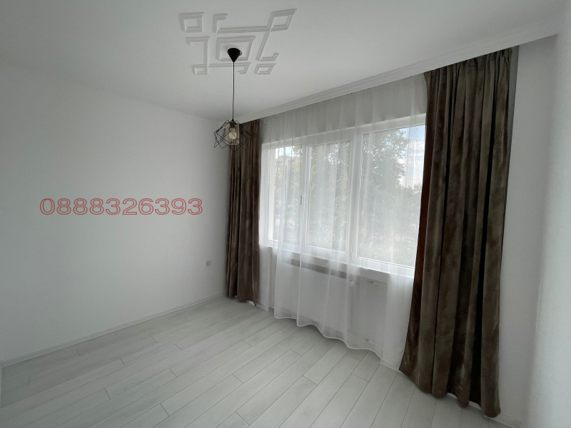Продава  3-стаен град Русе , Здравец , 75 кв.м | 69172344 - изображение [5]