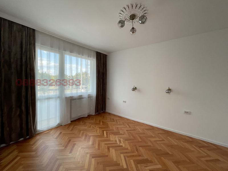 Продава  3-стаен град Русе , Здравец , 75 кв.м | 69172344 - изображение [3]