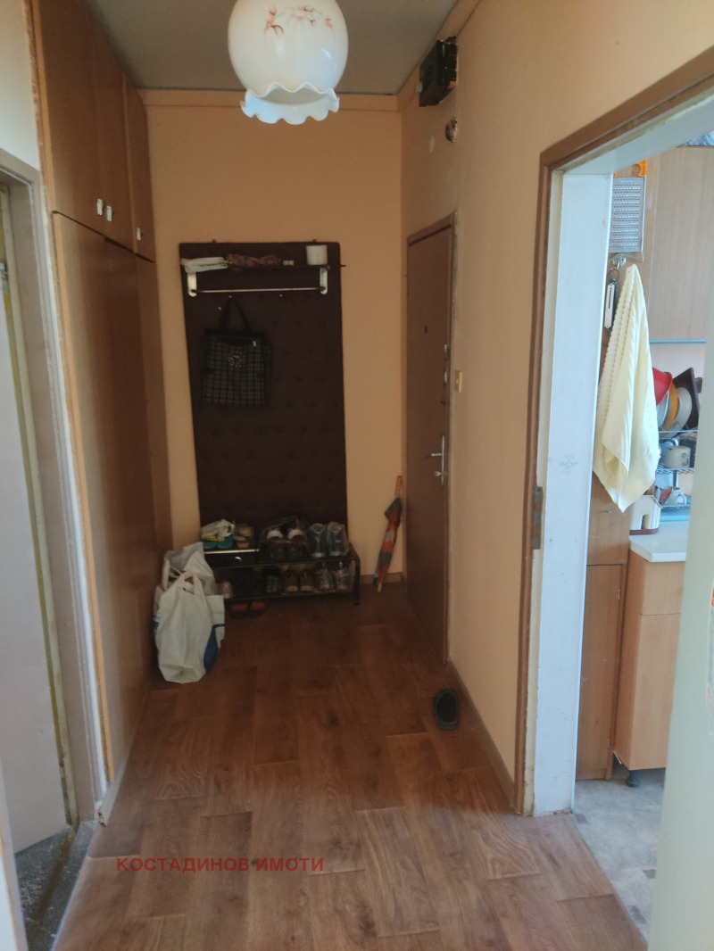 De vânzare  3 dormitoare Plovdiv , Traciia , 88 mp | 61360964 - imagine [15]