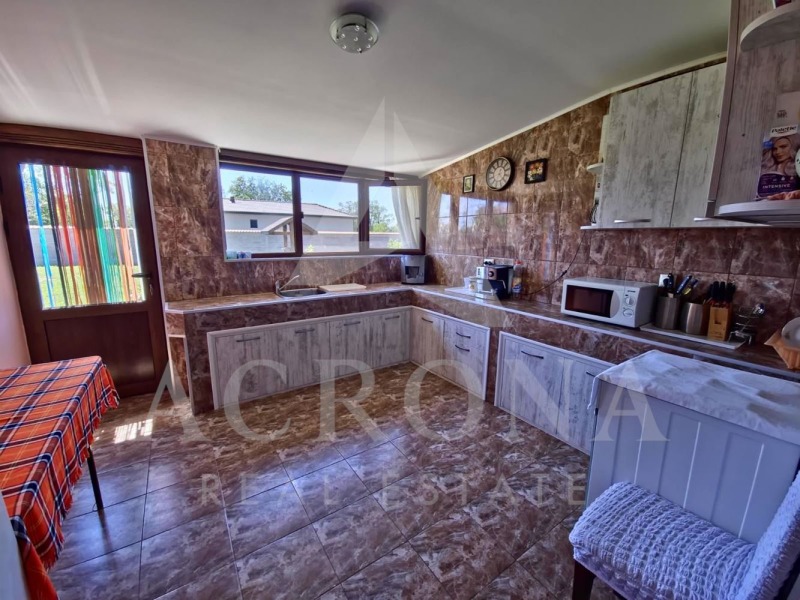 Eladó  Ház régió Plovdiv , Brezovo , 180 négyzetméter | 66774974 - kép [4]