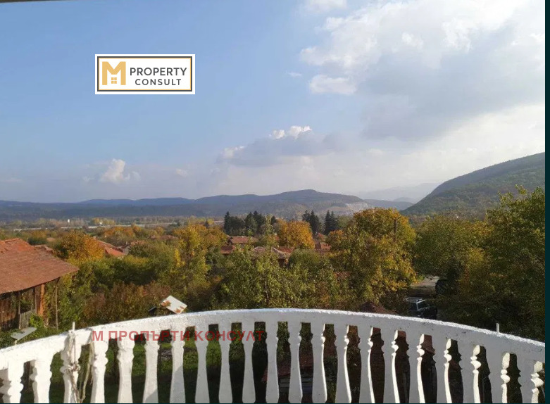 Продава КЪЩА, с. Пещерна, област Ловеч