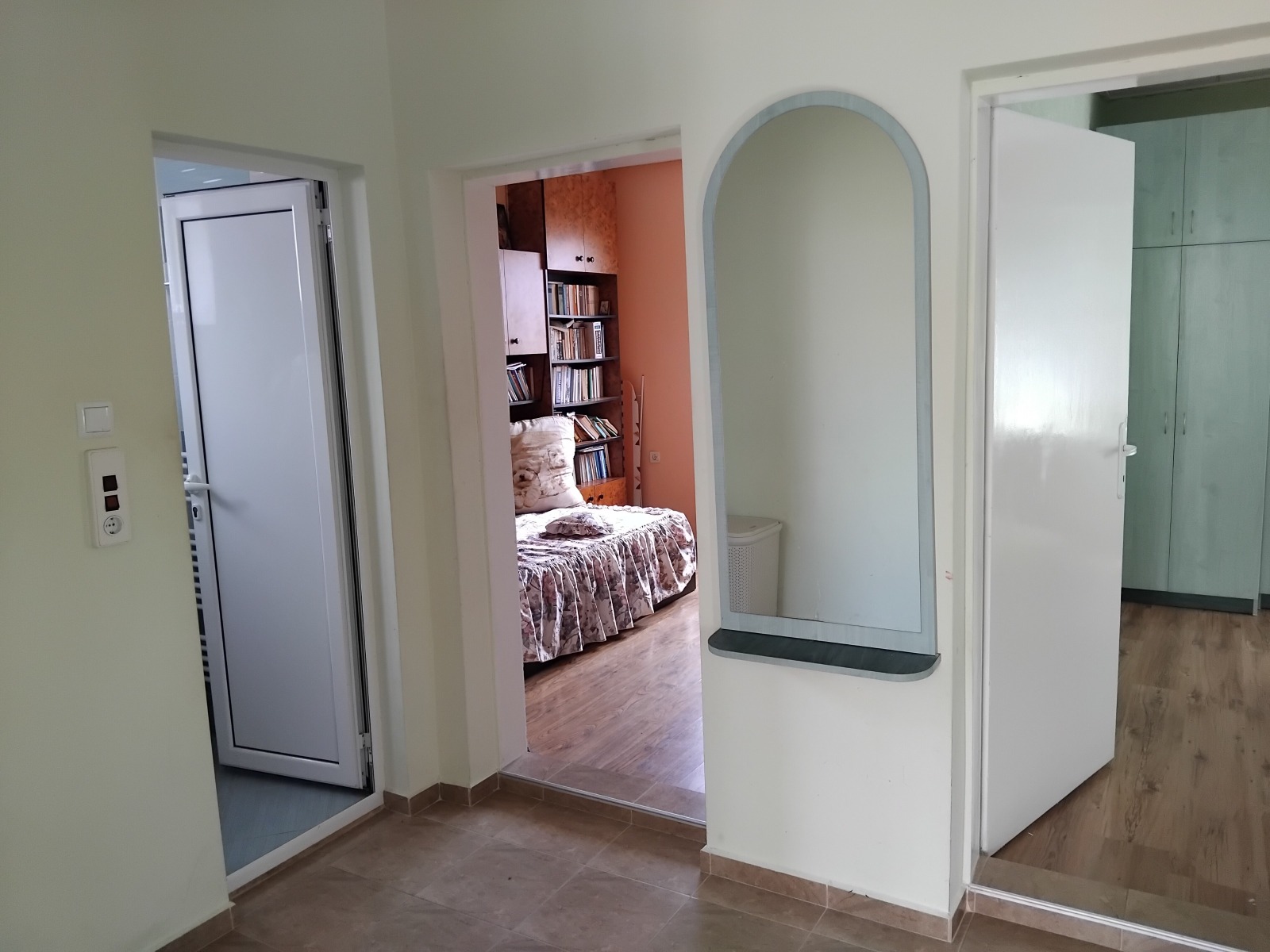 Продава КЪЩА, с. Червена вода, област Русе, снимка 13 - Къщи - 55785124