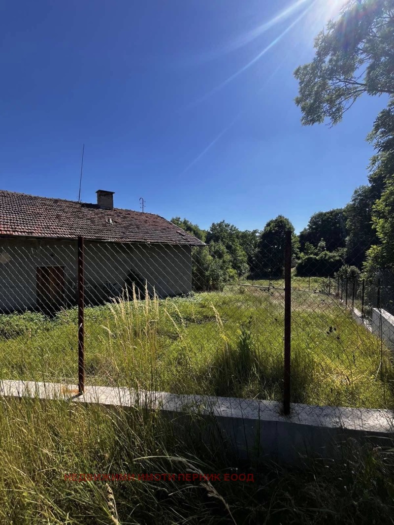 Продава КЪЩА в област Перник, с. Садовик - 120 кв.м / 26 000 € » 50 851.58 лв., НЕДВИЖИМИ ИМОТИ ПЕРНИК ЕООД