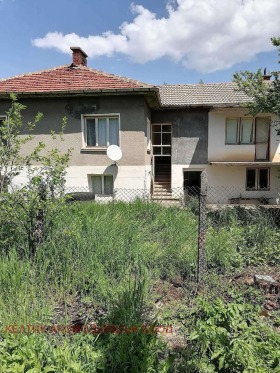 Maison Gyuechevo, région Kyoustendil