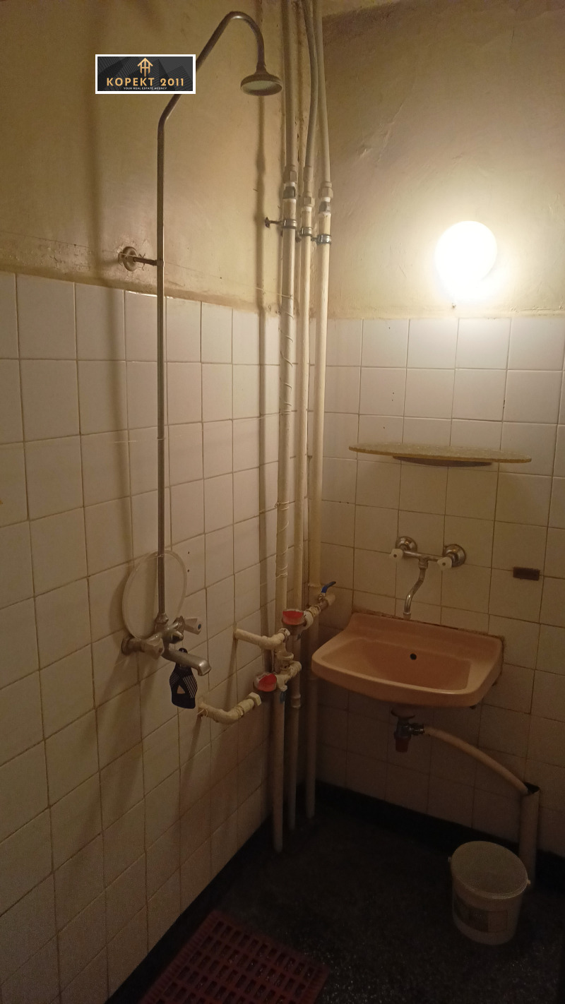 Продава 2-СТАЕН, гр. Русе, Възраждане, снимка 4 - Апартаменти - 52602739