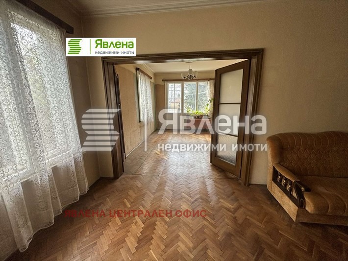 Продава 3-СТАЕН, гр. София, Лозенец, снимка 2 - Aпартаменти - 48181480