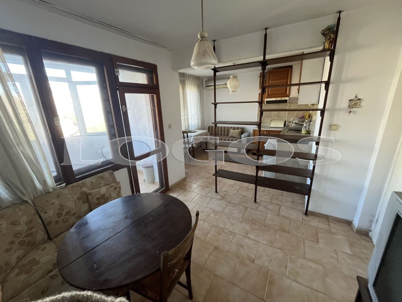 En venta  2 dormitorios Varna , Zimno kino Trakiya , 80 metros cuadrados | 68369377 - imagen [3]