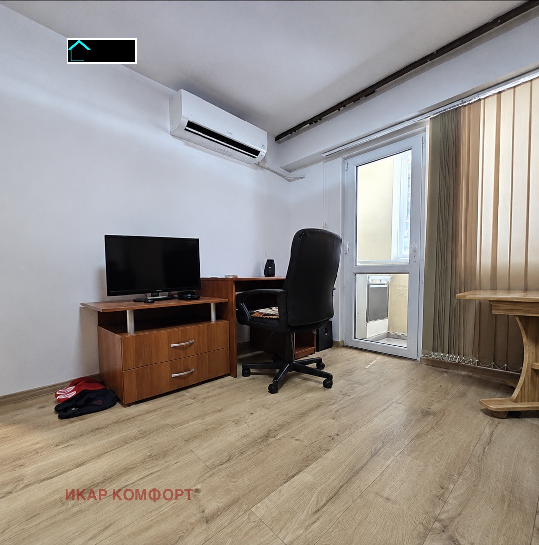 Продава 1-СТАЕН, гр. Русе, Здравец Изток, снимка 2 - Апартаменти - 56205008
